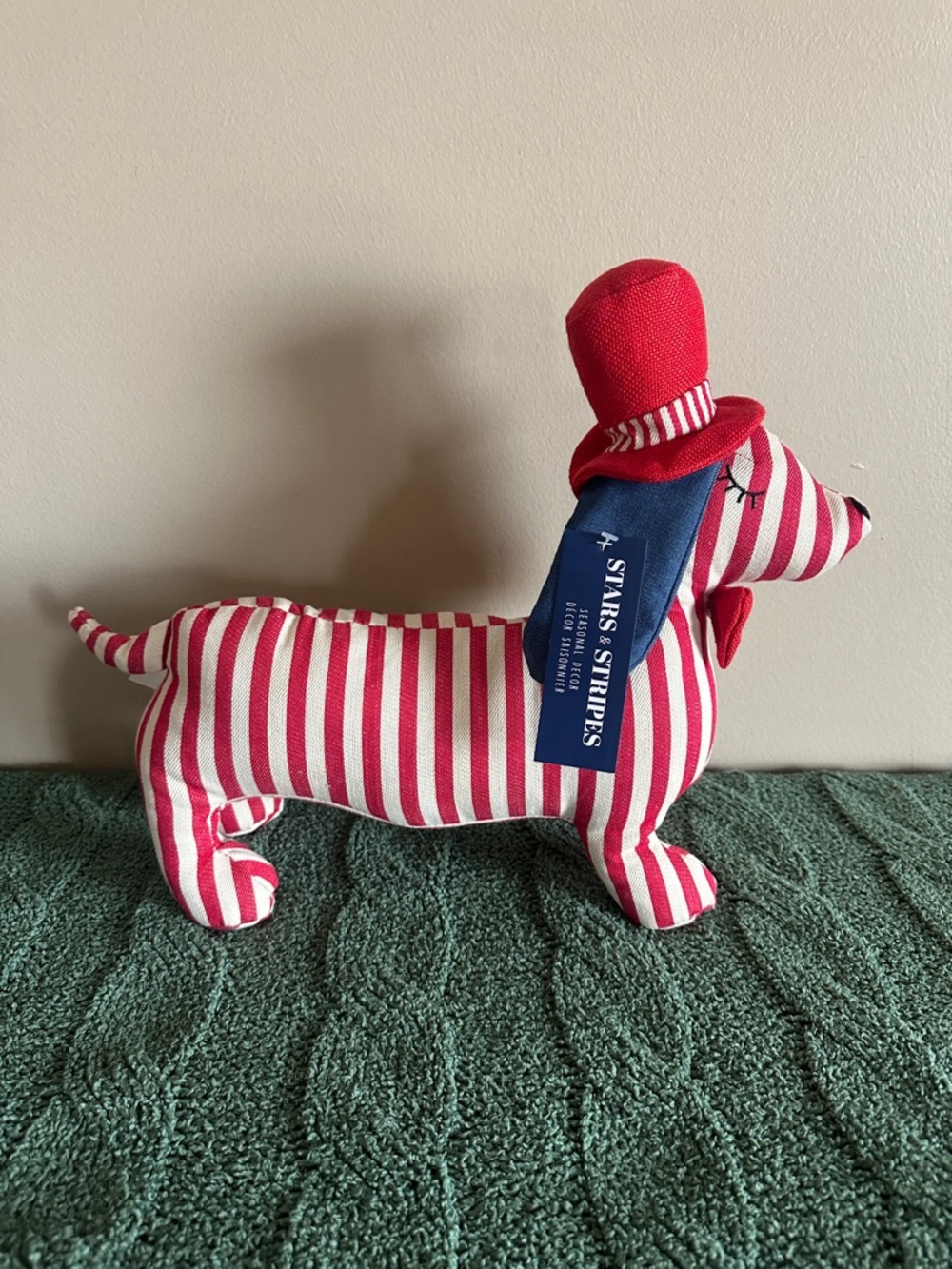 Stars & Stripes Patriotic Plush Dog Dachshund Red White & Blue 🇺🇸 NEW!